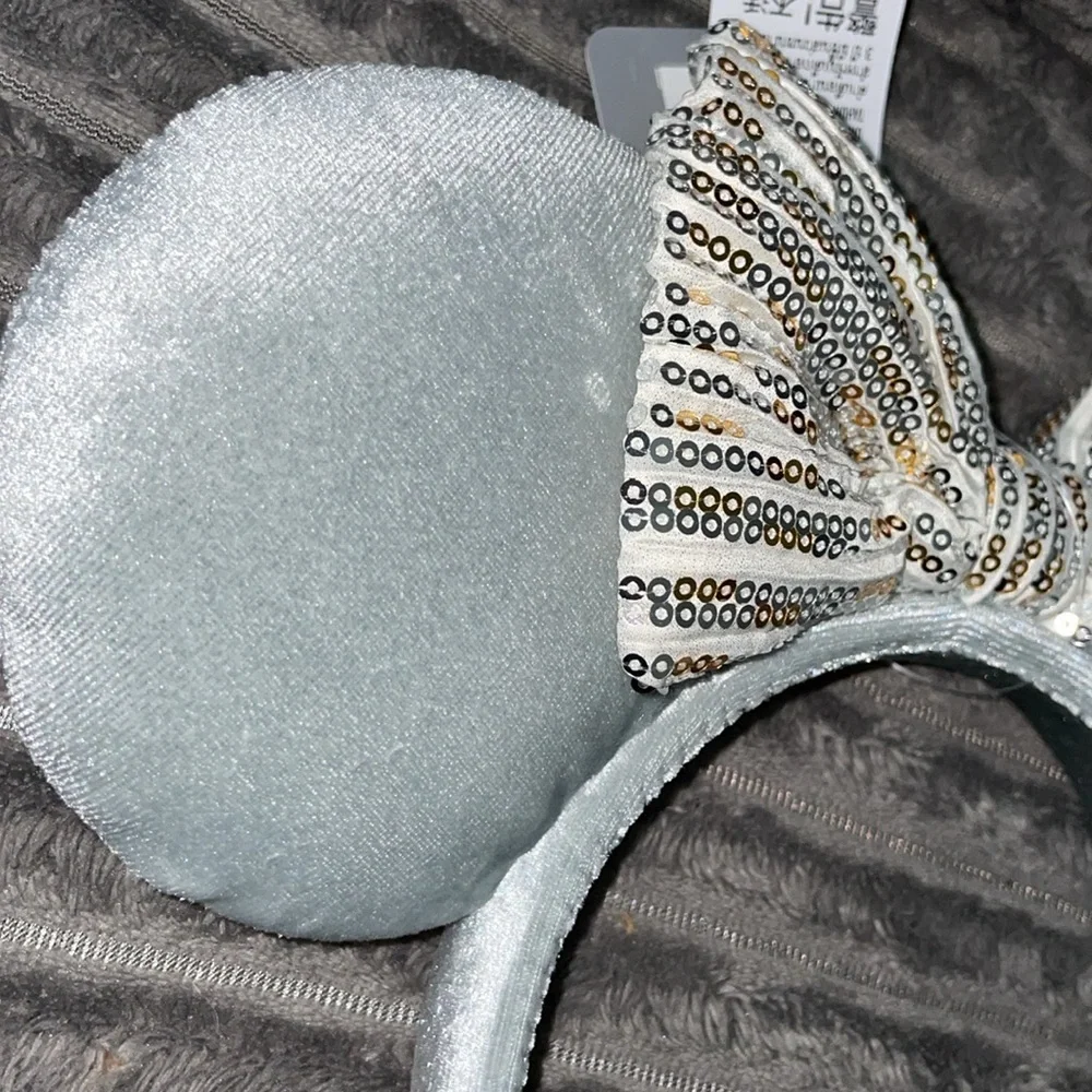 Disney Velour Minnie ears sequin bow
